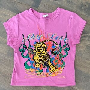 Urban Outfitters Pure Love Graphic tee size Medium